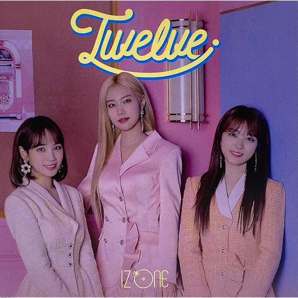 Amazon.co.jp: Twelve 通常盤 Type A (DVD付) (予約特典なし